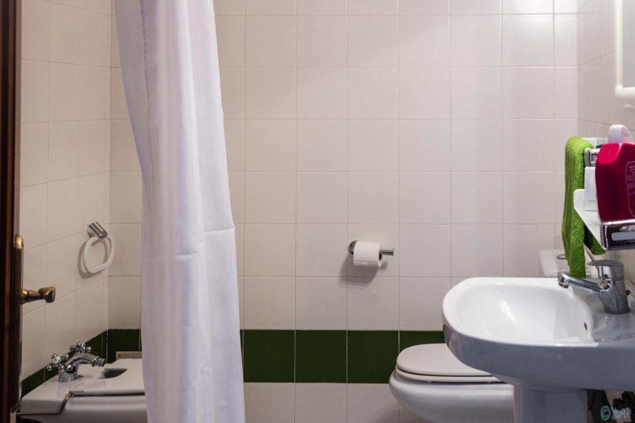 Apartamentos Gabriel Sans Fornells  Exteriör bild