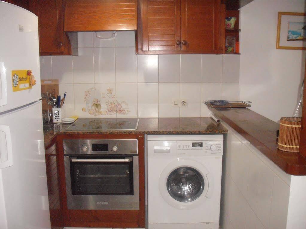 Apartamentos Gabriel Sans Fornells  Exteriör bild